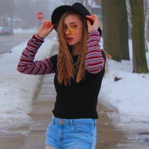 Meet your Posher, Sasha